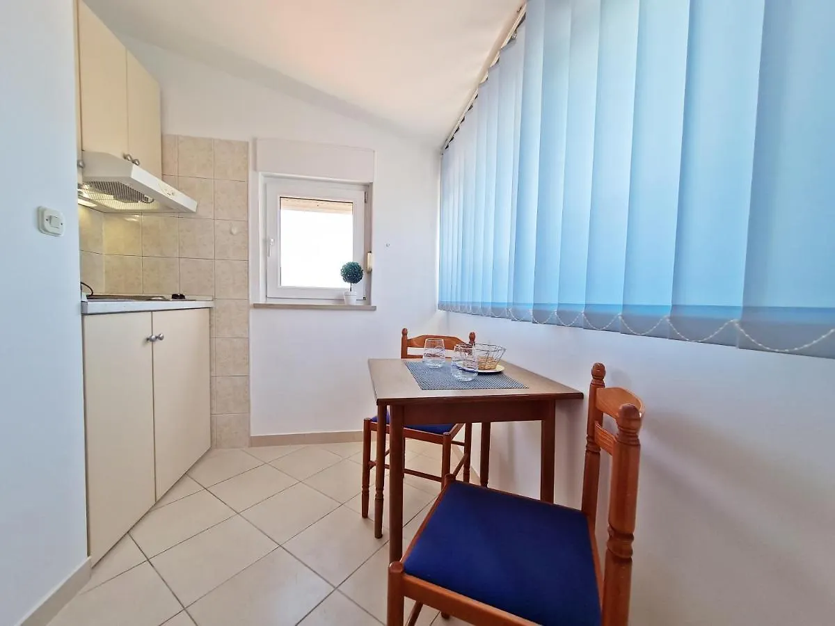 *** Guest house Rooms And Apartments Porat Stobrec Croatia